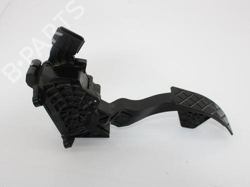 Used Pedal VW POLO V (6R1, 6C1) 1.2 TSI (90 hp) 11096186