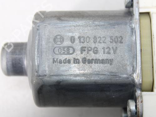 Right front window motor MERCEDES-BENZ C-CLASS (W204) C 200 CDI (204.001) | BP17082527E20 