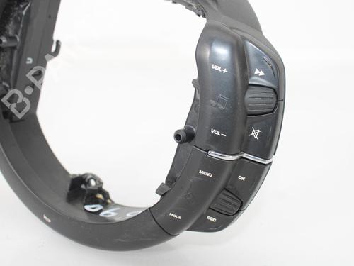 Steering wheel controls CITROËN C4 Picasso I MPV (UD_) 2.0 HDi 138 | BP13406881E15 