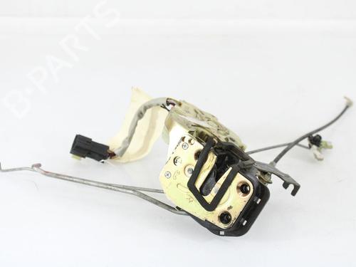 Used Front right lock KIA SORENTO I (JC) 2.5 CRDi 4WD (140 hp) 10123198