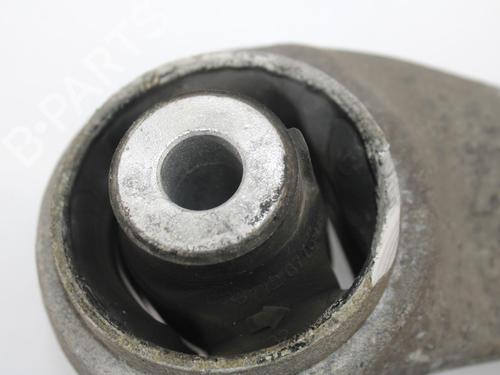 Used Right front suspension arm BMW 5 (F10) 520 d (190 hp) 16144396