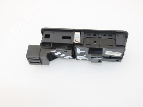 Right rear window switch LAND ROVER DISCOVERY III (L319) 2.7 TD 4x4 | BP12268145I28 