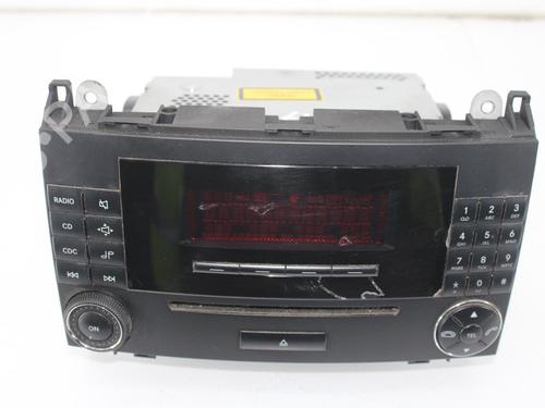 Used Radio MERCEDES-BENZ B-CLASS Sports Tourer (W245) B 200 CDI (245.208) (140 hp) 10121866