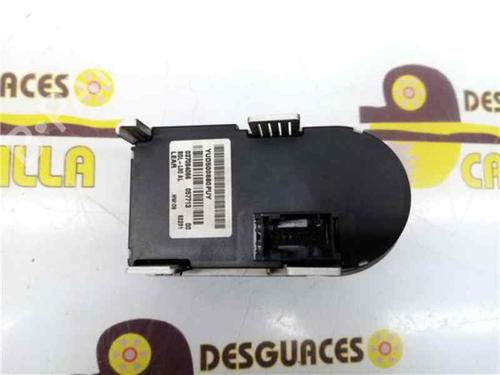 Used Headlight switch LAND ROVER RANGE ROVER SPORT I (L320) 3.0 D 4x4 (245 hp) 10123864
