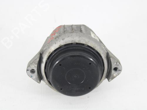 Used Engine mount BMW 1 Convertible (E88) 118 d (143 hp) 16280815