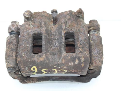 Høyre bremsekaliper foran MITSUBISHI PAJERO III (V7_W, V6_W) 3.2 Di-D (V68W) BP11609253M104