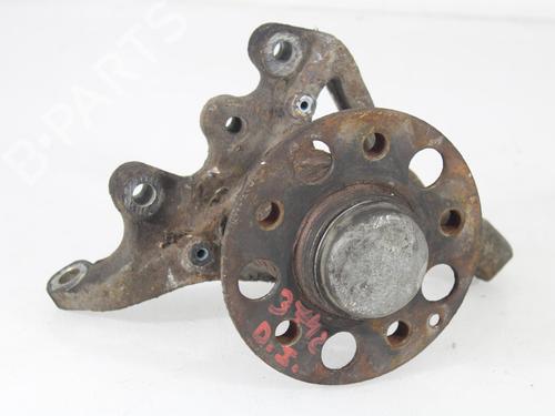 Used Left front steering knuckle MERCEDES-BENZ C-CLASS (W204) C 200 CDI (204.001) (136 hp) 17105690