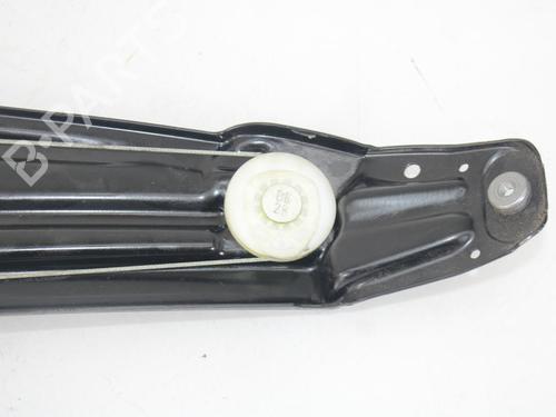 Rear right window mechanism BMW 5 (F10) 520 d | BP30110630C25