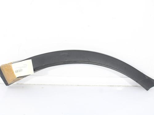 Used Rear left wheel arch trim LAND ROVER RANGE ROVER SPORT I (L320) 3.0 D 4x4 (245 hp) 15054539