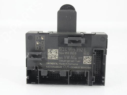 Used Electronic module SEAT LEON (5F1) 1.6 TDI (115 hp) 17914643