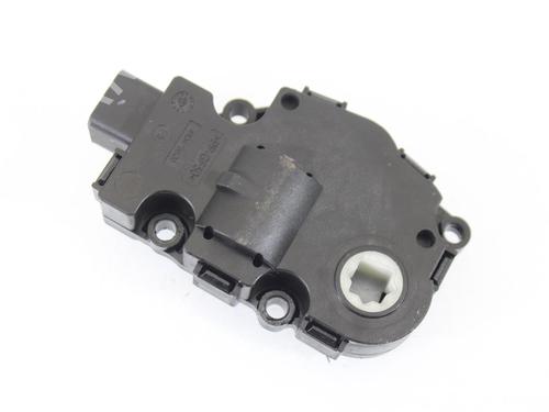 Used Electronic module BMW 1 Convertible (E88) 118 d (143 hp) 16276216