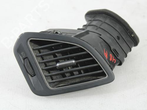 Used Air vent HYUNDAI ix35 (LM, EL, ELH) 1.7 CRDi (116 hp) 26235468