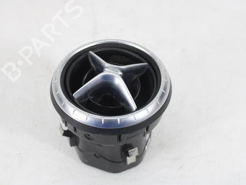 Used Air vent MERCEDES-BENZ CLA Coupe (C117) CLA 180 (117.342) (122 hp) 24030219