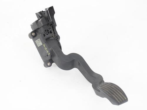 Used Pedal FIAT BRAVO II (198_) 1.9 D Multijet (198AXB1A) (120 hp) 15912209