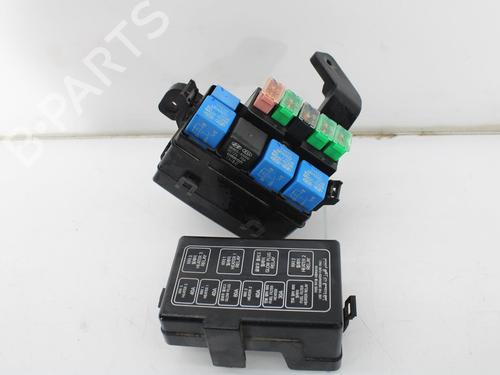 Used Fuse box HYUNDAI SANTA FÉ II (CM) 2.2 CRDi GLS 4x4 (150 hp) 10121668