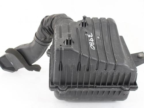 Used Air filter box SSANGYONG RODIUS II 2.2 Xdi (178 hp) 17001231