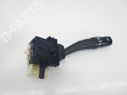 Used Headlight switch HYUNDAI SANTA FÉ II (CM) 2.2 CRDi 4x4 (155 hp) 11266426