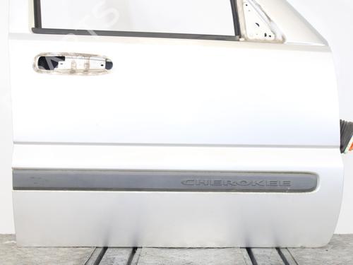 Right front door JEEP CHEROKEE (KJ) 2.8 CRD 4x4 | BP13747623C3 