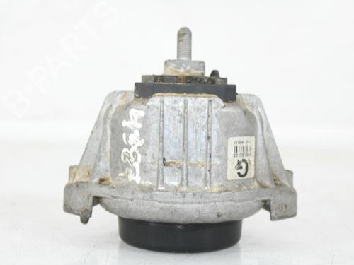 Used Engine mount BMW 3 (E90) 318 d (143 hp) 22305617
