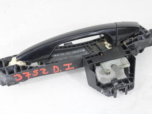 Venstre bagtil udvendigt håndtag MERCEDES-BENZ C-CLASS (W204) C 200 CDI (204.001) (136 hp) 17082208