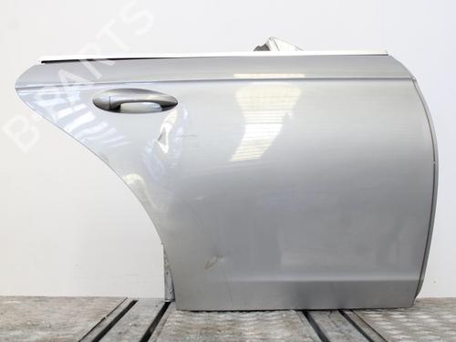 Used Right rear door MERCEDES-BENZ CLS (C219) CLS 320 CDI (219.322) (224 hp) 14830611