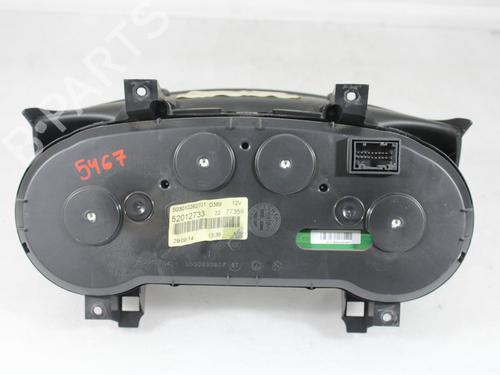 Instrument cluster FIAT PUNTO (199_) 1.4 (199AXB1A, 199BXB1A, 199BXB11, 199AXB11) | BP29814452C47