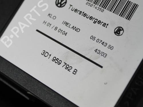 Rudehejsemekanisme Højre foran VW TOUAREG (7LA, 7L6, 7L7) 5.0 V10 TDI | BP30440343C23