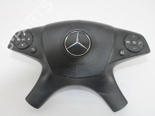 Used Driver airbag MERCEDES-BENZ C-CLASS (W204) C 200 CDI (204.007, 204.006) (136 hp) 13298783