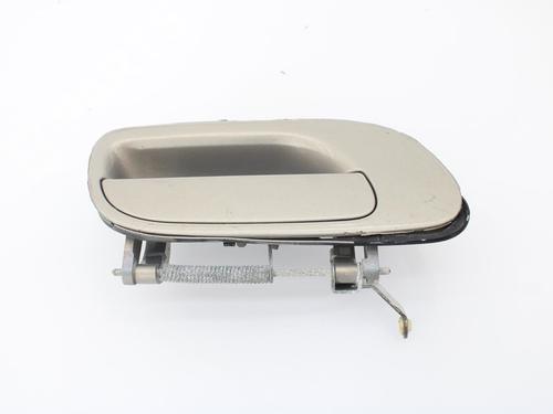 Used Rear right exterior door handle Rear right exterior door handle VOLVO S60 I (384) 2.4 D (163 hp) 10376367 10376367