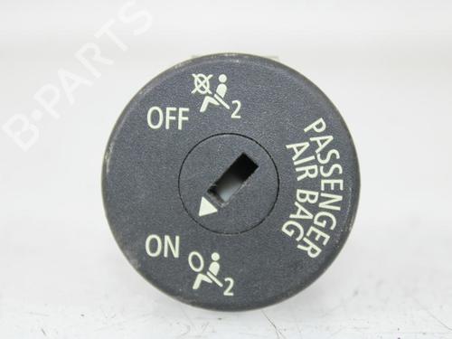 Used Switch BMW 1 (F20) 116 d (116 hp) 22305841