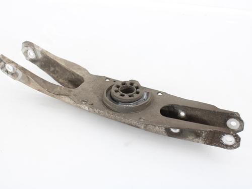 Used Right rear suspension arm MERCEDES-BENZ CLA Coupe (C117) CLA 180 (117.342) (122 hp) 13627560
