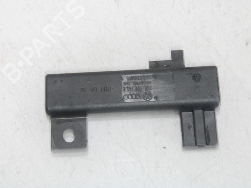 Elektronisk modul VW TOUAREG (7LA, 7L6, 7L7) 5.0 V10 TDI (313 hp) 30377351