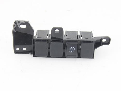 Kombi Kontakt / Stilkkontakt NISSAN QASHQAI II SUV (J11, J11_) 1.5 dCi (116 hp) 16427219