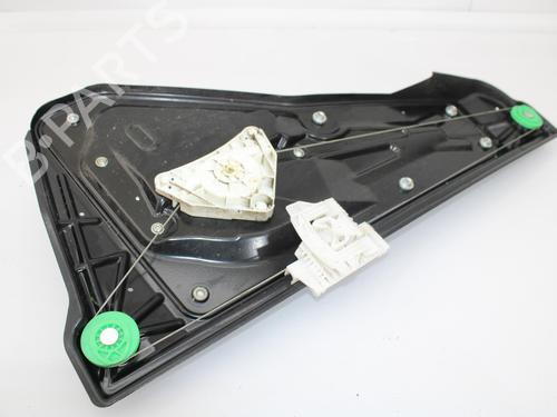 Used Rear left window mechanism LAND ROVER DISCOVERY III (L319) 2.7 TD 4x4 (190 hp) 12268133