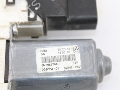 Right rear window motor VW TIGUAN (5N_) 2.0 TDI 4motion | BP15637354E22 