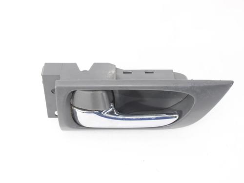 Used Front left interior door handle TOYOTA LAND CRUISER PRADO (_J12_) 3.0 D-4D (KDJ120, KDJ125) (166 hp) 10121938