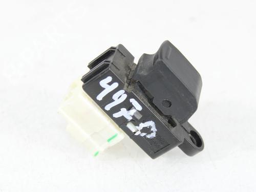 Used Right rear window switch SUZUKI SX4 S-Cross (JY) 1.6 DDiS (AKK 416D) (120 hp) 17753800