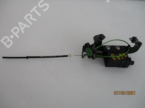 Used Fuel door actuator BMW 5 (E60) 525 d (177 hp) 14177340