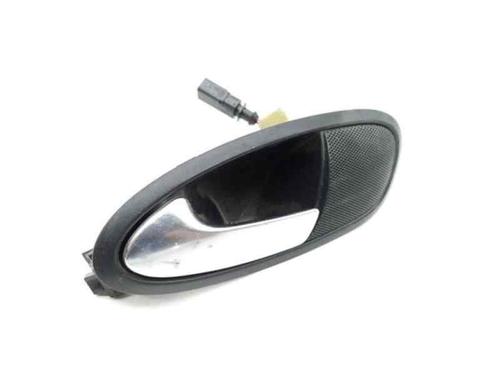Used Rear left interior door handle Rear left interior door handle SEAT LEON (1P1) 2.0 TDI (140 hp) 10122516 10122516