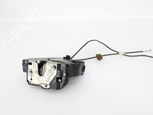 Used Rear left lock MERCEDES-BENZ CLS (C219) CLS 320 CDI (219.322) (224 hp) 11924430