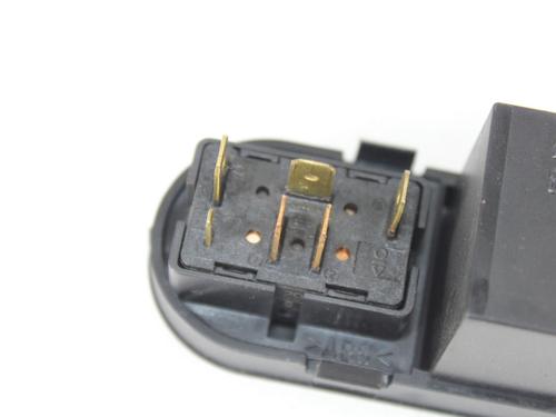 Switch AUDI TT Roadster (8N9)  | BP17863248I30 