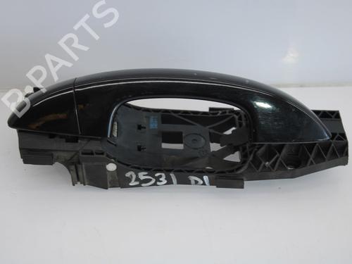Used Front left exterior door handle VW GOLF VI (5K1) 1.6 TDI (105 hp) 10119448