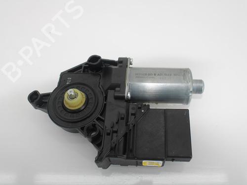 Right rear window motor VW GOLF VI (5K1) 1.6 TDI | BP10932799E22 