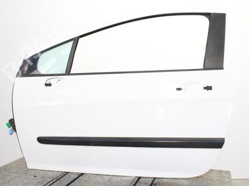 Used Left front door PEUGEOT 308 I (4A_, 4C_) 1.6 HDi (90 hp) 12268704