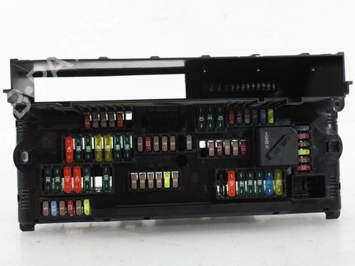 Used Fuse box Fuse box 39136366 39136366