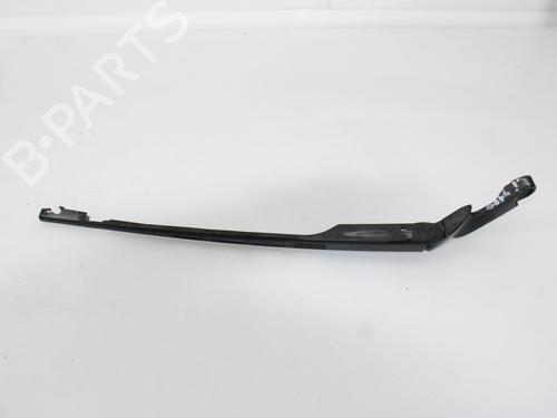 Used Front windshield wiper arm AUDI A6 C6 (4F2) 3.0 TDI quattro (225 hp) 15991203