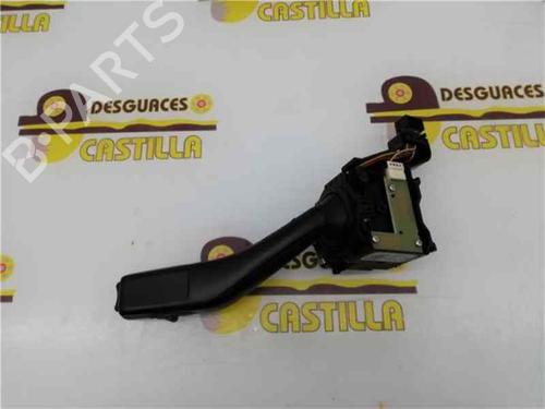 Used Steering column stalk SEAT LEON (1P1) [2005-2013]  10123308