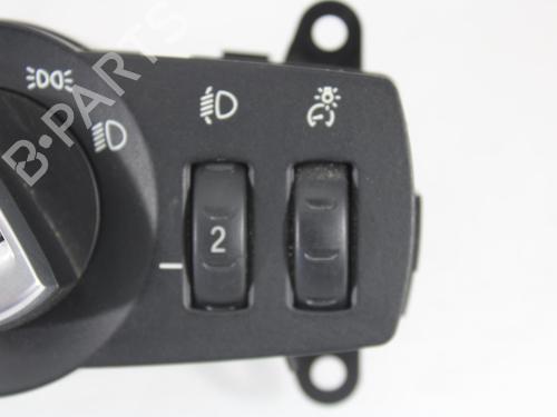Used Headlight switch BMW 5 (F10) 525 d (204 hp) 13733669