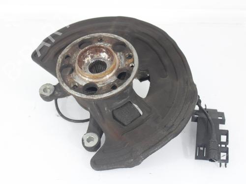 Used Left front steering knuckle MERCEDES-BENZ CLA Coupe (C117) CLA 180 (117.342) (122 hp) 13809069