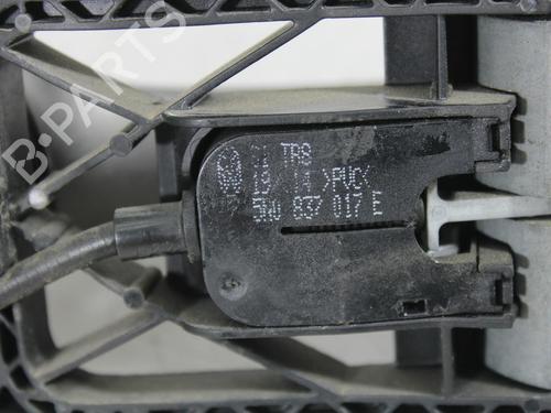 Rear right exterior door handle VW GOLF VII (5G1, BQ1, BE1, BE2) 1.6 TDI | BP26132467C130 